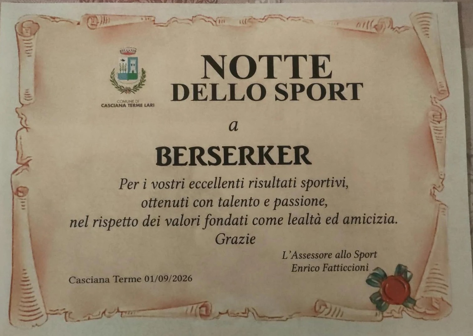 Attestato della Notte dello Sport consegnato alle Berserker dal Comune di Casciana Terme Lari